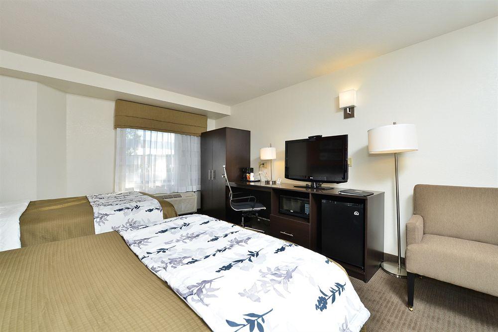 אלנטון Sleep Inn & Suites Riverfront מראה חיצוני תמונה