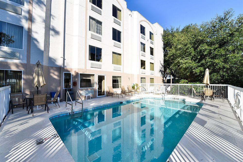 אלנטון Sleep Inn & Suites Riverfront מראה חיצוני תמונה