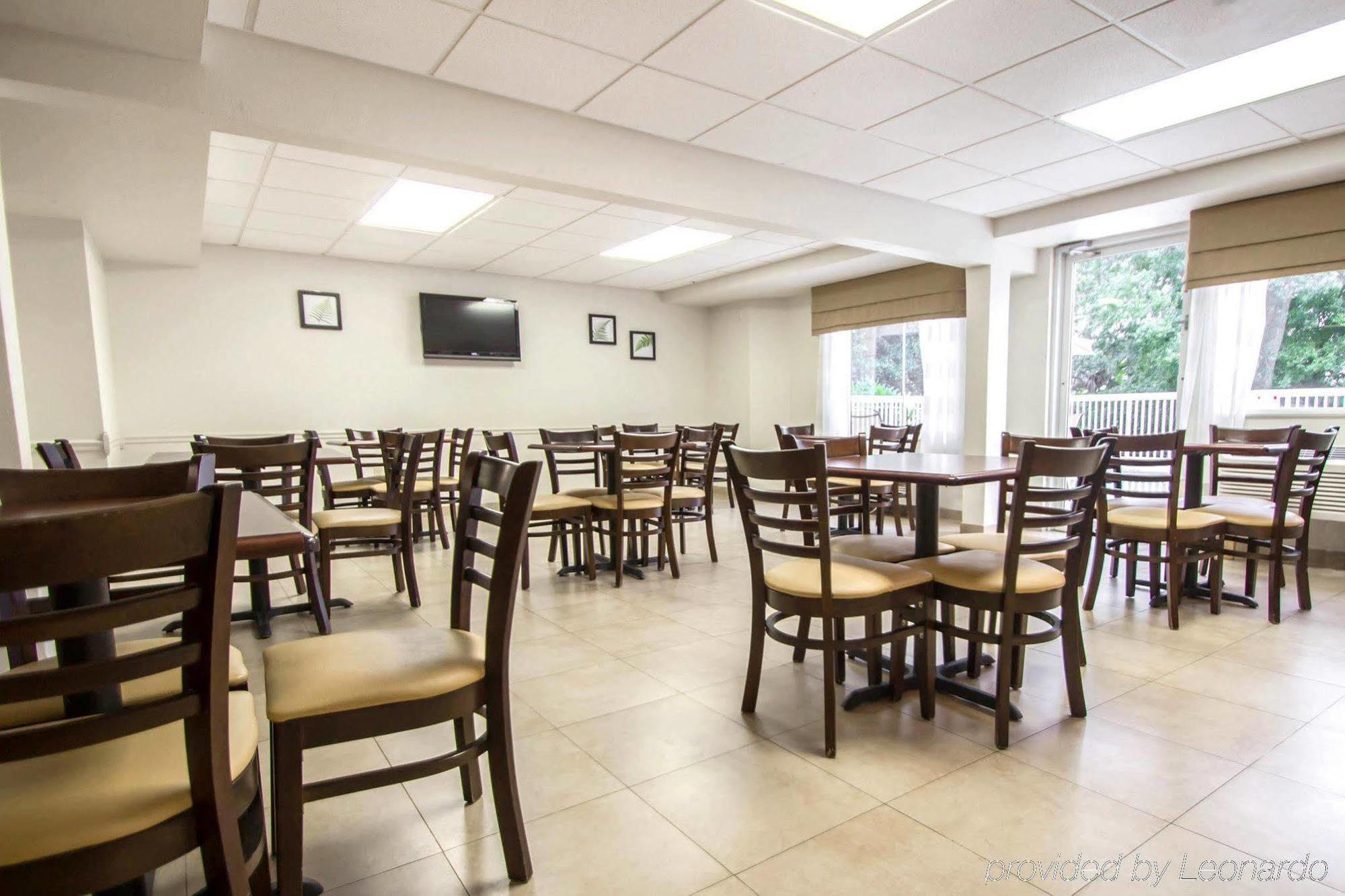אלנטון Sleep Inn & Suites Riverfront מראה חיצוני תמונה