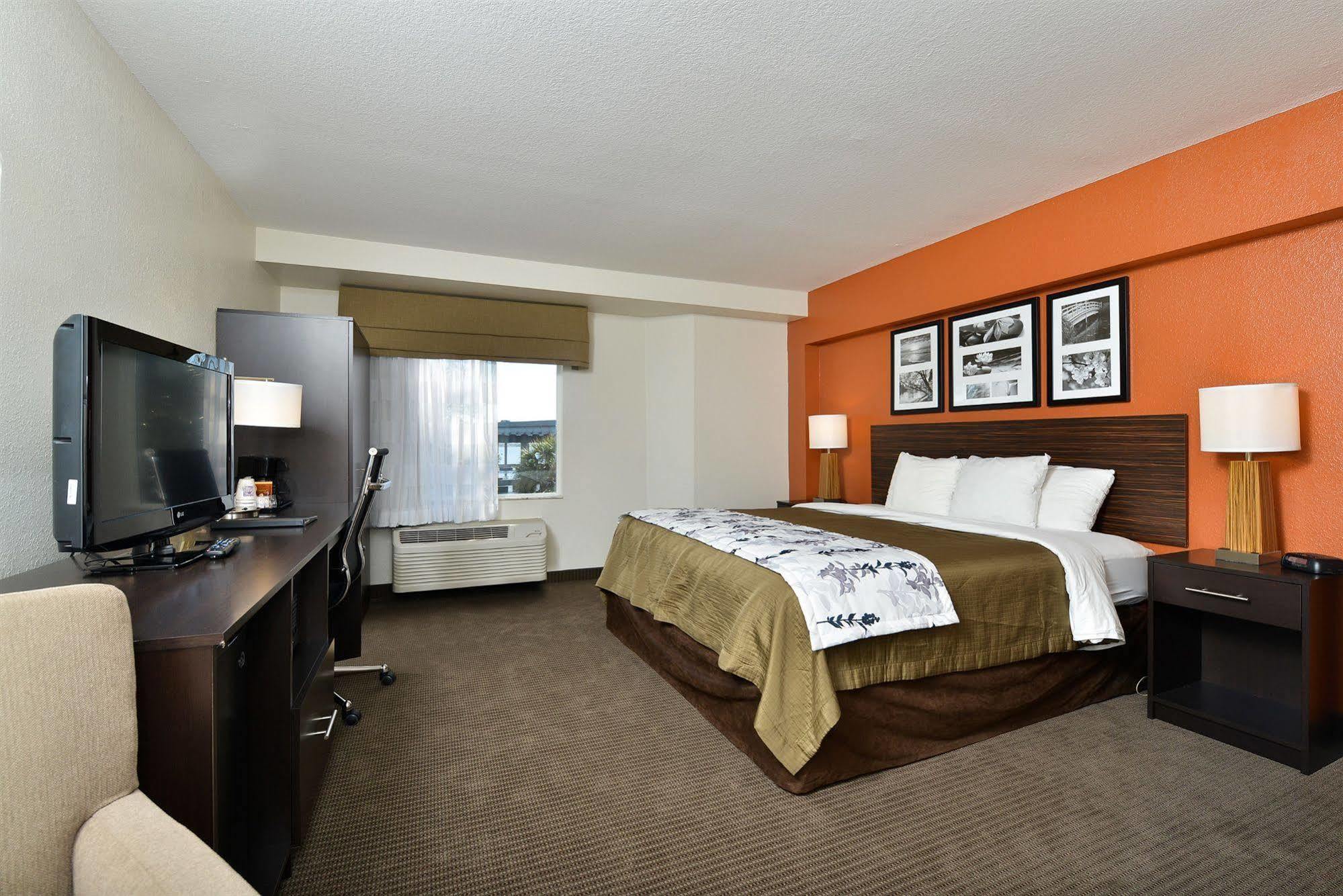 אלנטון Sleep Inn & Suites Riverfront מראה חיצוני תמונה