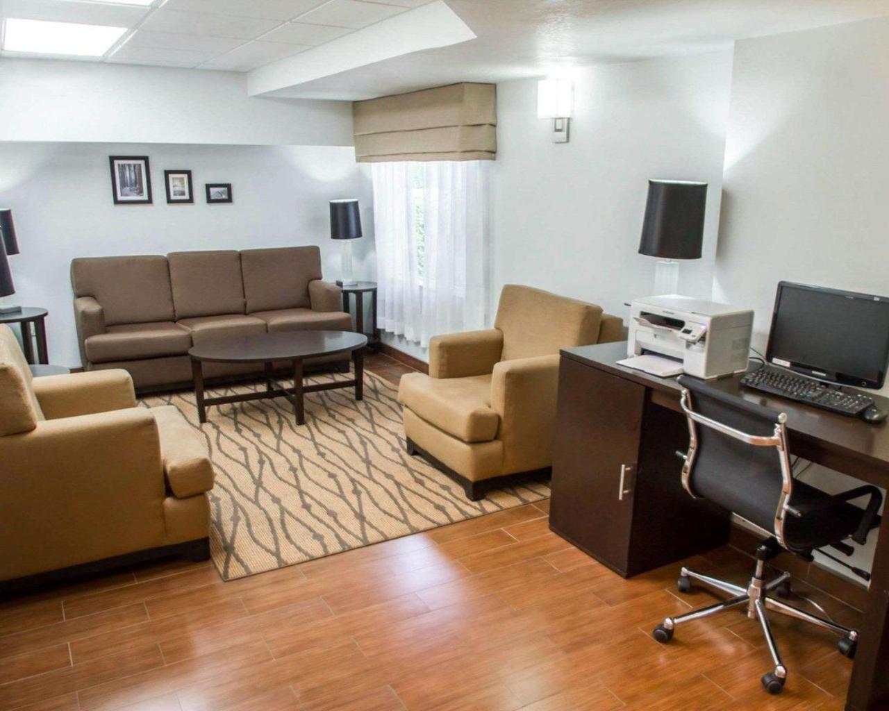 אלנטון Sleep Inn & Suites Riverfront מראה חיצוני תמונה
