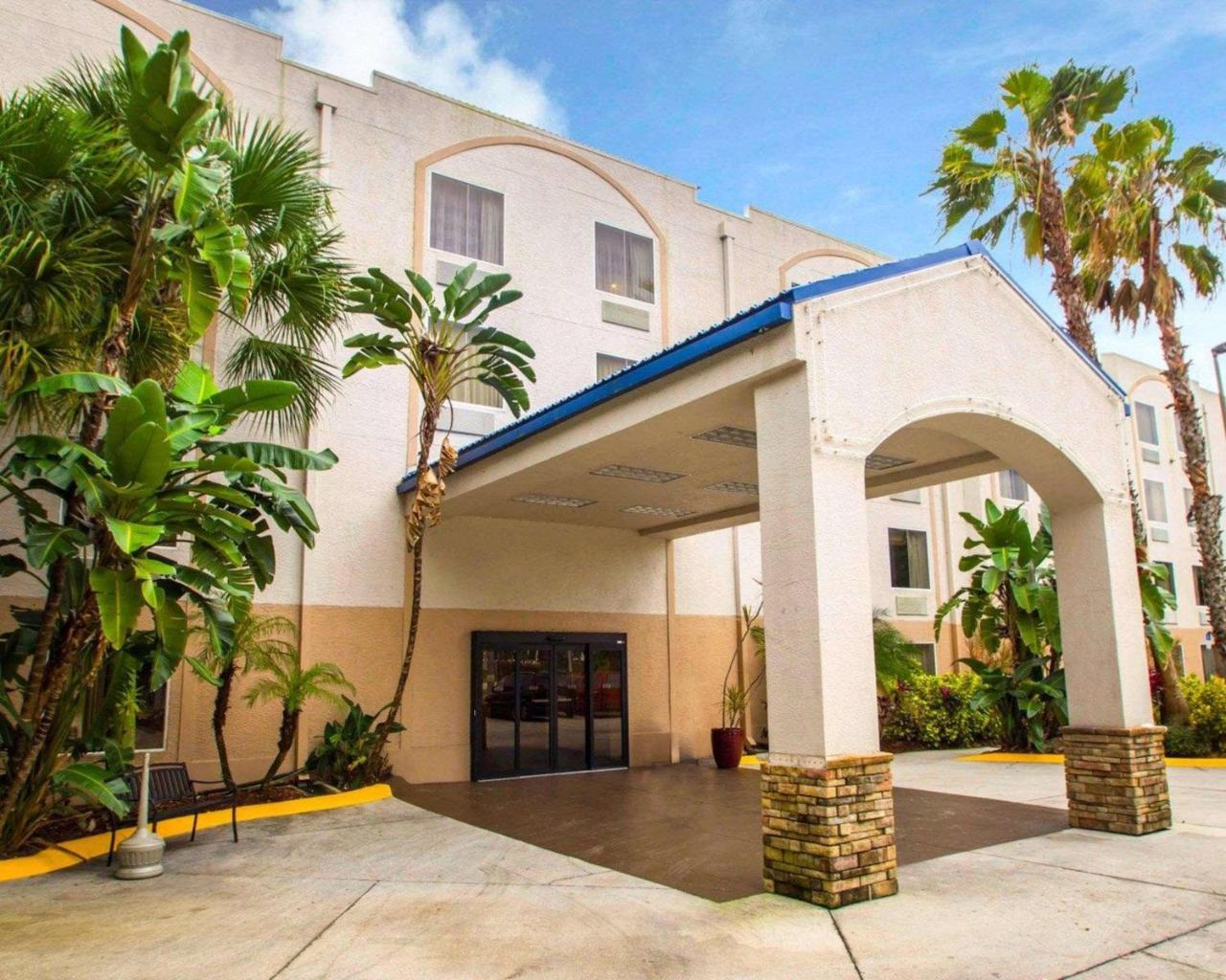 אלנטון Sleep Inn & Suites Riverfront מראה חיצוני תמונה