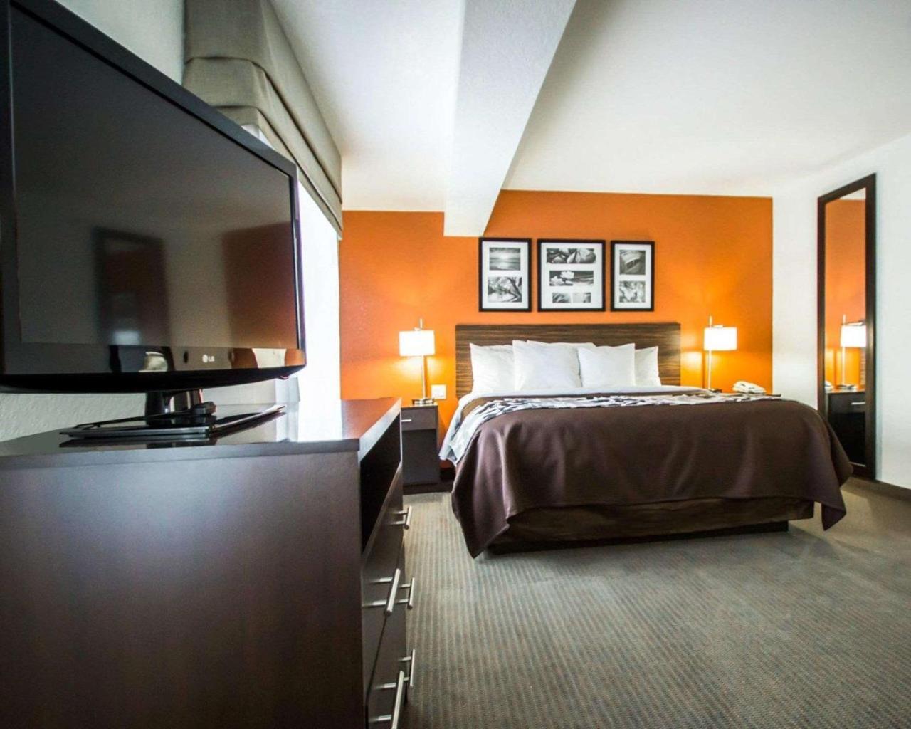 אלנטון Sleep Inn & Suites Riverfront מראה חיצוני תמונה